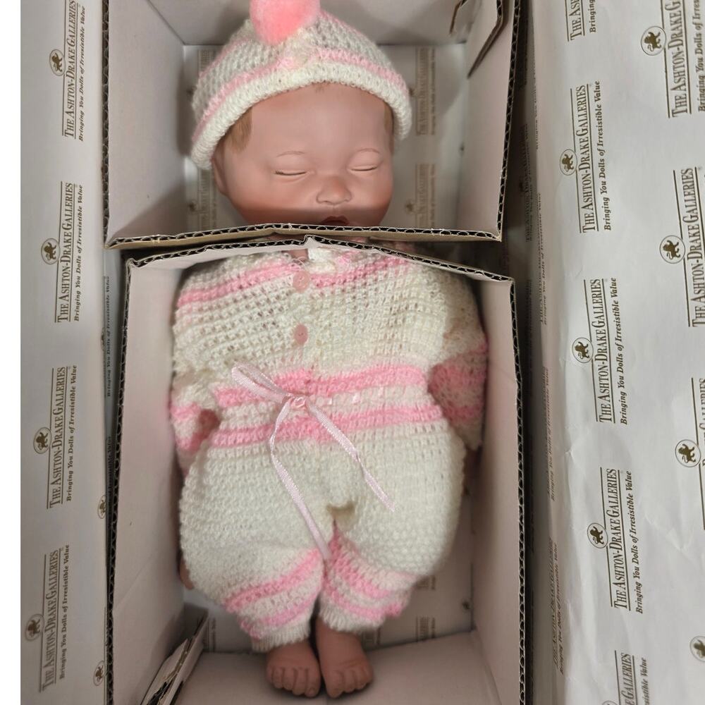 VTG Drake Galleries Beautiful Newborn Doll Boxed 1995 READ